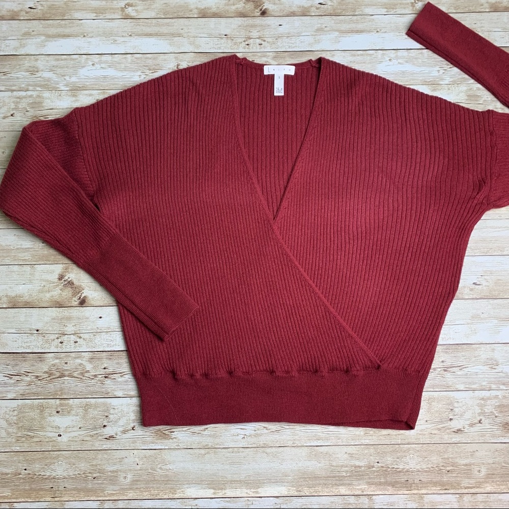 EUC Leith faux wrap sweater burgundy long sleeves Small